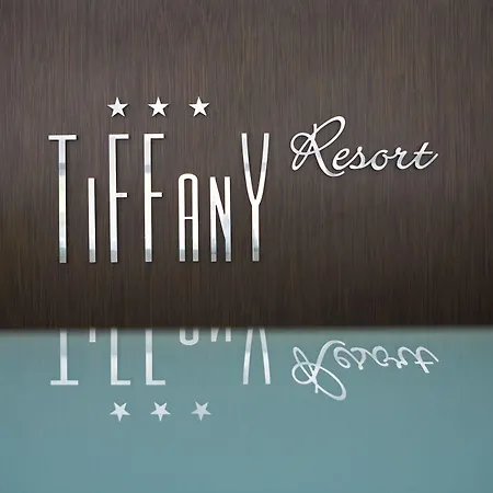 Tiffany & Hotel 3*